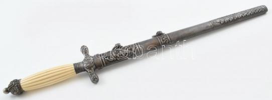 Osztrák tengerész altiszti dísztőr, kis sérüléssel a markolaton. Gravírozott pengével. 43 cm / Austr...