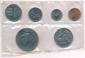 Jamaica 1969. 1c-1$ (6xklf) forgalmi szett fólia tokban T:1- patina, a fólia sérült Jamaica 1969. 1 Cent - 1 Dollar (6xdiff) coin set in foil pack C:AU patina, the foil is damaged