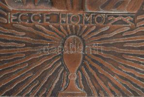Bánszky Sándor (1888-1918): Ecce homo. Bronz plakett. Jelzett. Kopásnyomokkal. 21,5x14 cm
