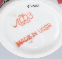 Lomonoszov (LFZ) szovjet porcelán pálinkás készlet, butéla + 4 db kupica. Matricás, jelzett, minimál...