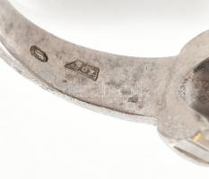 Ezüst (Ag) gyűrű, markazitokkal és kővel, jelzett, m:57, bruttó: 7,3 g