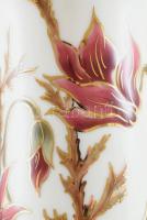 Zsolnay ciklámen mintás váza, kézzel festett, jelzett kis kopásnyomokkal, m: 27cm