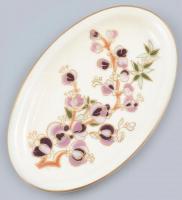 Zsolnay virágmintás tálka, kézzel festett, jelzett mázrepedésekkel, h: 11 cm