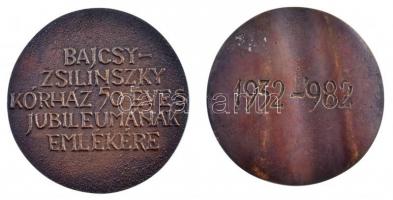 1982. "Bajcsy-Zsilinszky Kórház 50 éves jubileumának emlékére 1932-1982" két darabból álló...