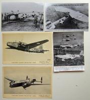 5 darab világháborús repülőgépekről készült fotó (Mustang, Levente II,...)