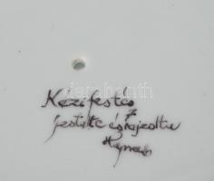 Herendi keksztartó, hausmahler festett (nem gyári) jelzett benyomott Herend, kopásnyomokkal, m:18cm