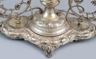 Asztali kínáló, díszes alpakka, pótolt üvegekkel, és szorítóval, apró csorbákkal 50x28x33cm