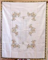 Kézzel hímzett mezőkövesdi terítő, teljesen új állapotban 130x170 cm-es méretben