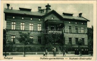 Budapest VIII. Stefánia gyermekkórház az Üllői úton. Üllői út 72-74.