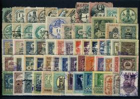 121 db klf magyar okmánybélyeg két berakólapon 1876-1965