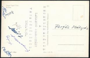1962 A Csepel SC labdarúgó szakosztály vezetősége által saját kézzel aláírt megemlékezés Perjés Mátyás focista részére a klub 50 éves jubileumára kiadott képeslapon