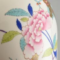 Herendi Shanghai (SH) mintás porcelán fedeles váza. Kézzel festett, jelzett, korának megfelelő kopás...