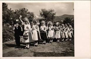 Hasznosi bokréta / Hungarian folklore