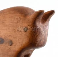 Retró faragott fa bika, kopásnyomokkal, m:13cm