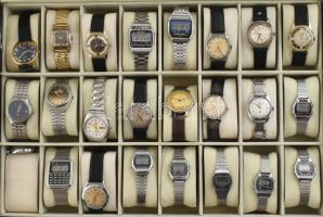 Igazi óragyűjtemény, egy élet munkája. 69 db karóra, régi mechanikus és retro kvarc óra, kisebb, rit...