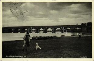 1931 Hortobágy, Kilenclyukú híd, magyar folklór. Photo Erdélyi