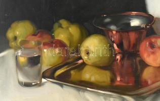 Murin Vilmos (1891-1952): Gyümölcsös csendélet. Olaj, karton, jelzett, restaurált. Dekoratív fakeret...