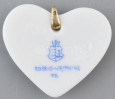 Herendi Pillangó mintás, szív medál, kézzel festett, jelzett, kopott, 3×3,5 cm