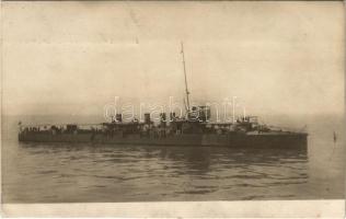 1918 Osztrák-Magyar Monarchia Huszár-osztályú rombolója / K.u.K. Kriegsmarine Zerstörer / Austro-Hungarian Hussar-class destroyer. photo + &quot;Zensuriert S.M.S. Viribus UNitis&quot;