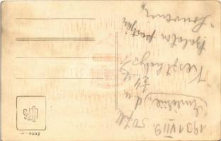 1931 Keszthely, csónakos a Balaton partján. photo (EK)