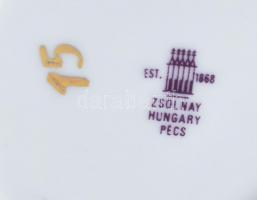 Zsolnay porcelán tálka, 6 db, matricás, jelzett, kis kopásnyomokkal, eredeti dobozában (egyet kivéve...
