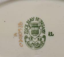 Zsolnay porcleán virág mintás tálka. Kézzel festett, jelzett, hibátlan. 12x8 cm