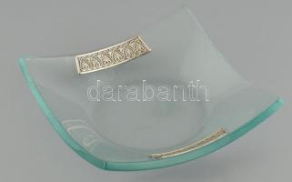 Üveg kínáló fém rátéttel 15x15 cm
