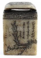 Kínai, faragott kő pecsétnyomó, rajta faragott Dai Zong. 4,5x3x1,8 cm. Dai Zong a kínai irodalom nég...