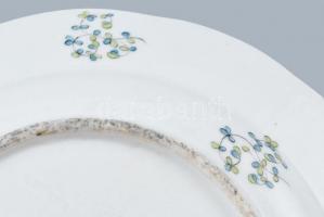 Herendi (Óherendi) virágmintás porcelán tányér, kézzel festett, jelzett, kis kopásnyomokkal, d: 25 c...