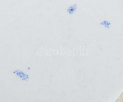 Herendi (Óherendi) virágmintás porcelán tányér, kézzel festett, jelzett, kis kopásnyomokkal, d: 25 c...