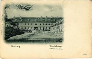 Pozsony, Pressburg, Bratislava; Várlaktanya, katonák. Schmidt Edgar kiadása / Schlosskaserne / K.u.K. military barracks in the castle (EK)