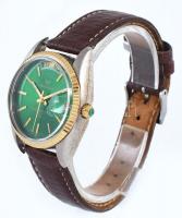 Waltham kvarc férfi karóra, naptár funkcióval, vízálló, bőr szíjjal, jó állapotban, eredeti dobozába...