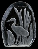 Mats Jonaason gólyás üveg asztali dísz, matricával jelzett, kis kopásnyomokkal, m: 14 cm