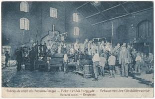 1930 Feketeerdő, Padurea Neagra (Élesd, Alesd); üveggyár, üvegfúvás / Schwarzwalder Glashüttenwerke / Fabrica de sticla, Suflarea sticlei / glassworks, glass factory, glassblowing workers (fa)