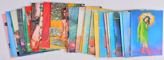 29 db 3 dimenziós erotika, hölgyek