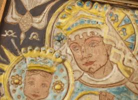 Kovács Margit (1902-1977): Madonna gyermekével. Engóbozott kerámia, jelzett, hibátlan, fa keretben. ...