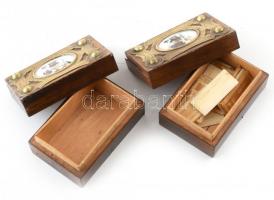 Kártyatartó és szorító / prés, fa, pikk és kör királlyal díszítve, 1920 körül. Kopásnyomokkal, 30x17...