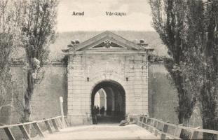 Arad castle-gate