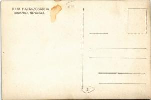 Budapest IV. Népsziget, Illik Halászcsárda, Illik Viktor főhalászmester a saját fogású dunai élő hal...