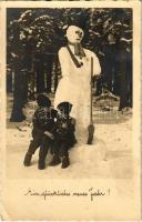 1932 Ein glückliches neues Jahr! / New Year greeting card, children with snowman (EK)