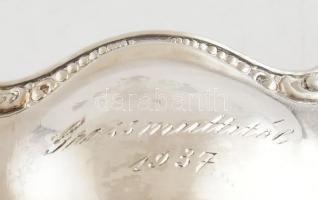 Ezüst (Ag) szalvétatartó, jelzett, vésettel, d:5,5cm, nettó:23g