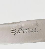 Ezüst (Ag) nyelű kés, jelzett, kopott, vésett monogrammal, h:20cm, bruttó: 323g