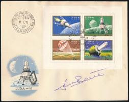 Farkas Bertalan magyar űrhajós aláírása alkalmi borítékon / autograph signature of Hungarian astronaut