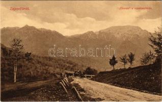 1912 Zajzon, Zaizon-fürdő, Zajzonfürdő, Zizin; Csukás a vízválasztóról / Ciucas mountain peak seen from the dam