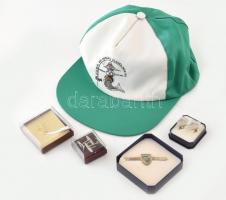 Horgász világbajnokság mandzsettagomb, nyakkendőtű, baseball sapka.