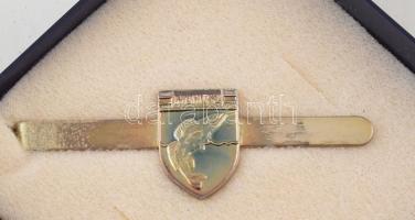 Horgász világbajnokság mandzsettagomb, nyakkendőtű, baseball sapka