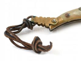 Egyedi, kézzel készült vadászkés, Válik jelzéssel, bőr, szaru. h:22 cm bőr tokkal