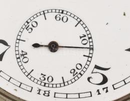 Junghans zsebóra. Fém tokos, plexi elszíneződött de egyébként szép, működő állapotban d: 50 mm