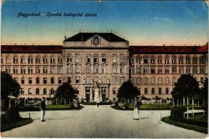 1917 Nagyvárad, Oradea; Honvéd hadapródiskola, katonák / K.u.K. military cadet school, soldiers (kopott sarkak / worn corners)