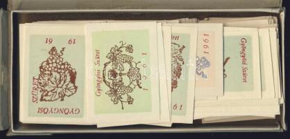 Gyöngyösi szüret 1961, kb 100-150 db cimke kis dobozban